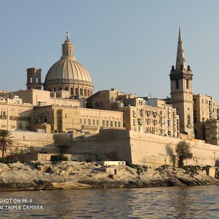 Slimiza Suites Sliema Eksteriør bilde
